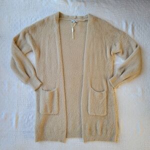 Sioni Long Sleeve Full coverage Soft and Fuzzy Open front Cardigan- Cream beige